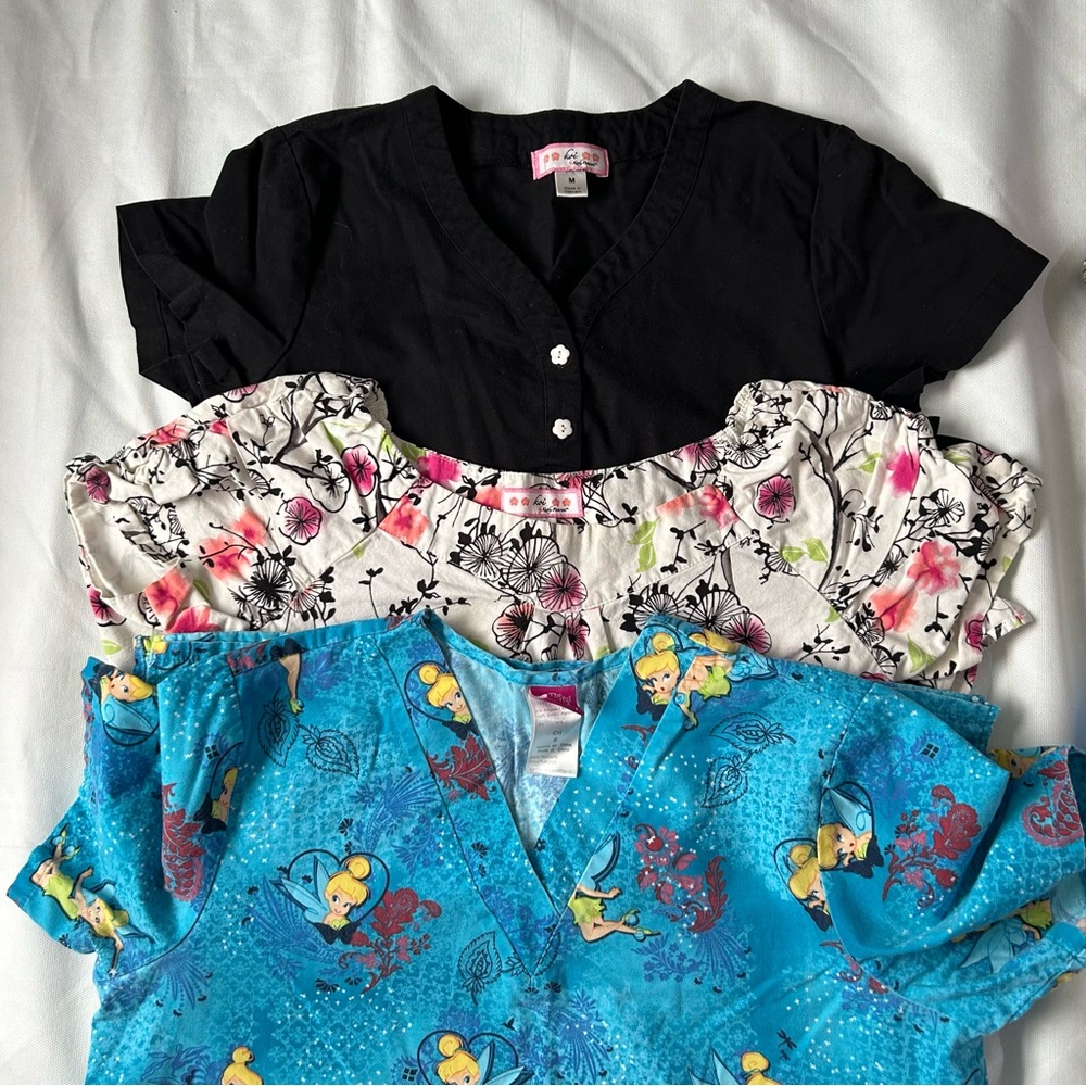Nearly 5 pounds of Scrubs 4 Tops+5 Pants (black ones are new) Sz Small Nurse Dr